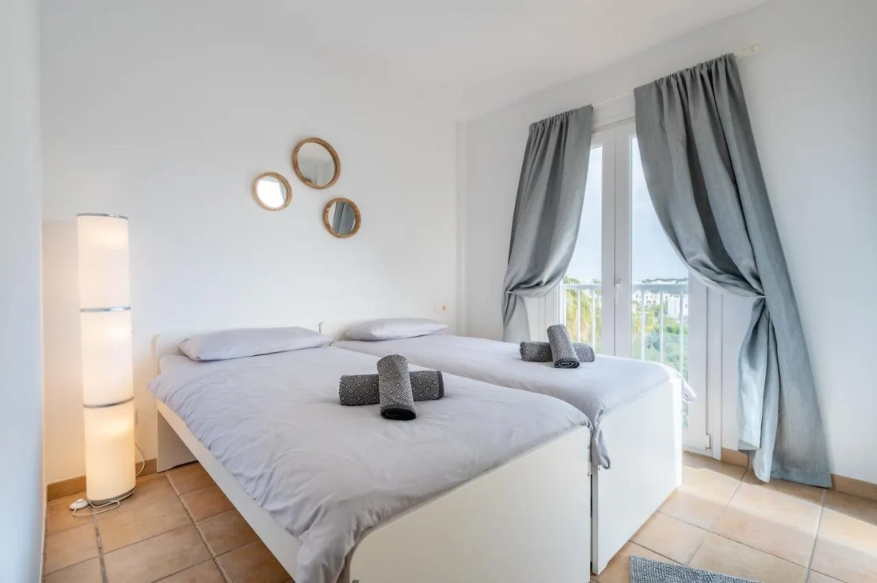 Апартаменты Vivienda Liv El Puerto I 3-11 Кала де Ор 0*,  Испания